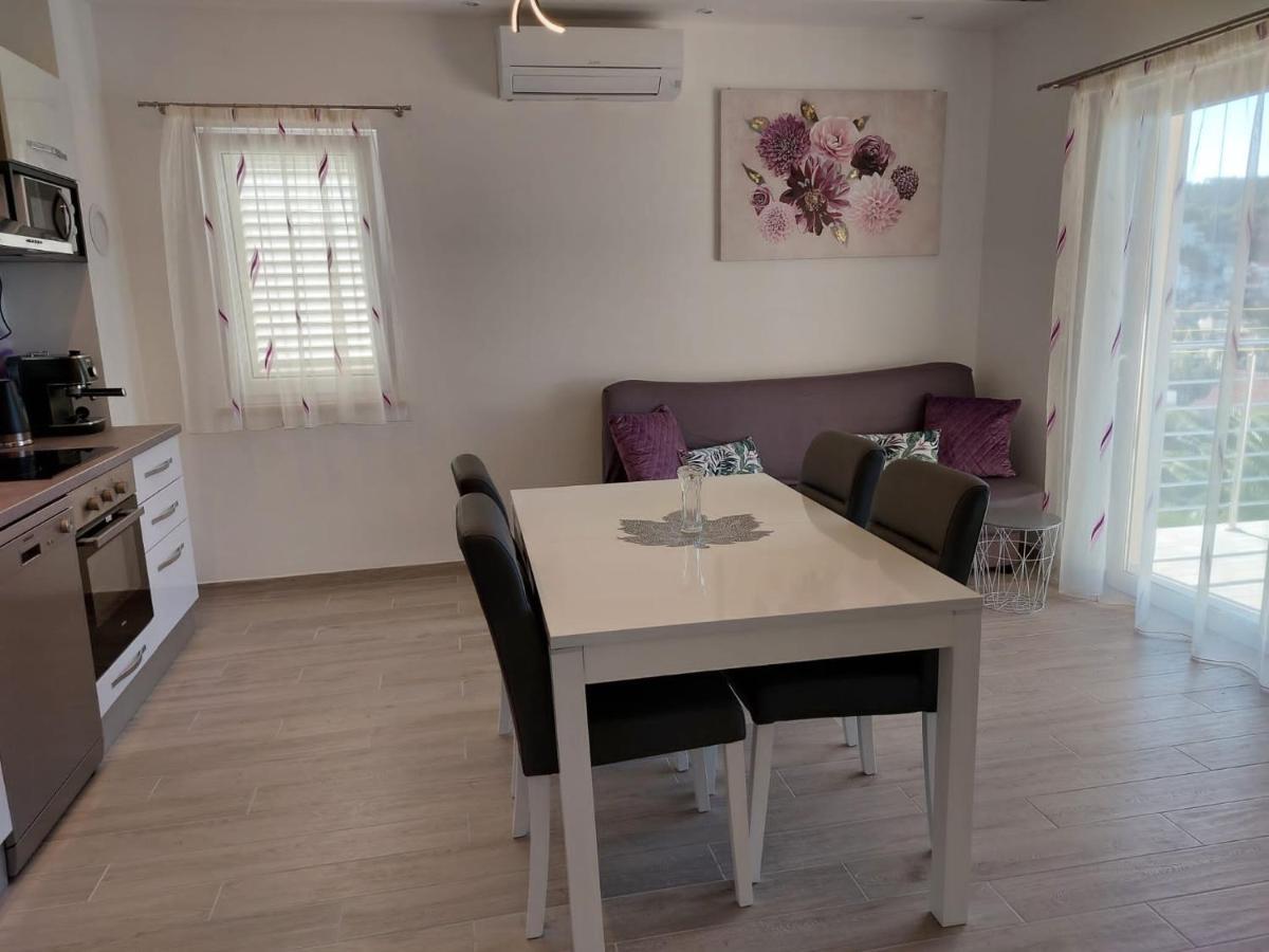 Holiday Home Kate Vis Extérieur photo